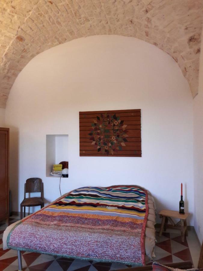 Fra Il Glicine E Il Sambuco Villa Monopoli Luaran gambar